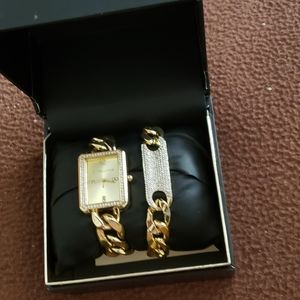 Kendall & Kylie watch